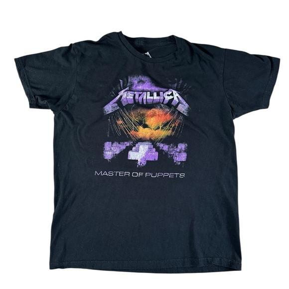 Metallica Tops - Metallica “Master of Puppets” Graphic Tee – Size M